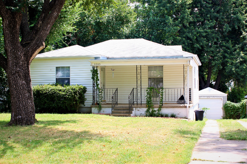 Tulsa House: 2243 S Oswego Ave
