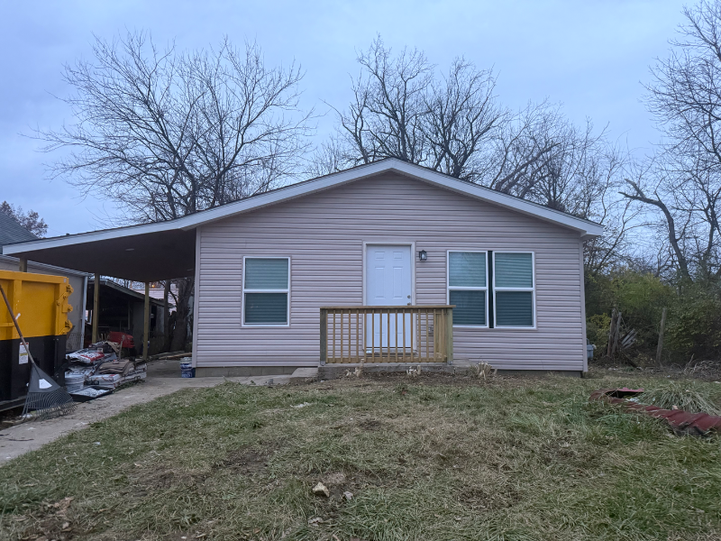 Grove city House: 3568 3rd ave