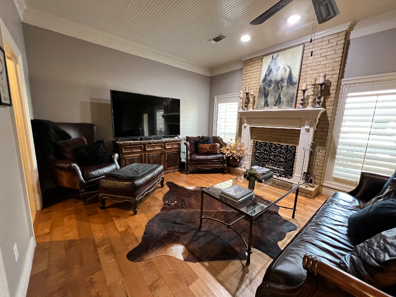 Midland Townhome: 37 Lafayette Pl