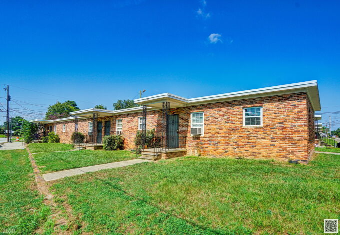 Augusta Townhome: 709 Hall St