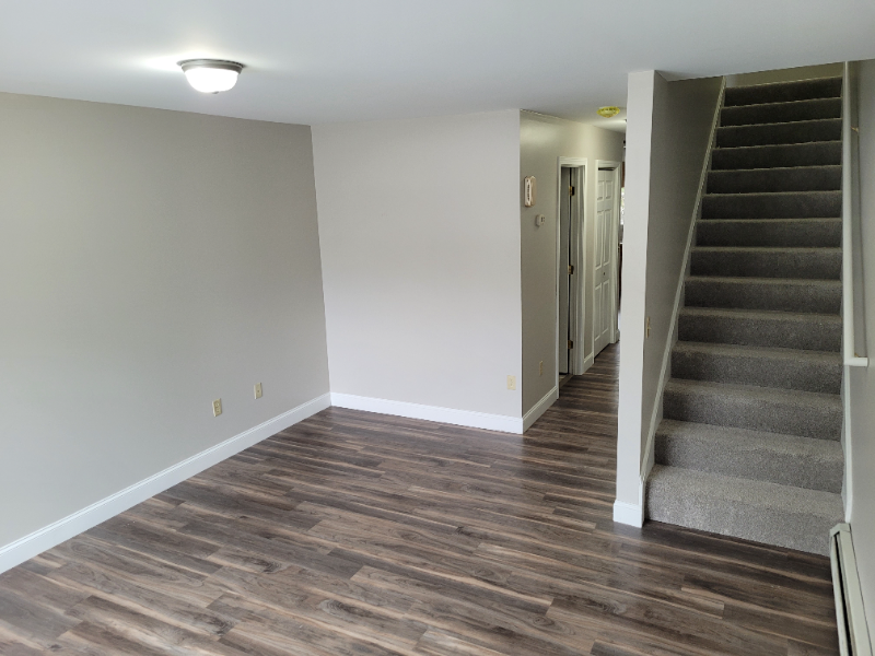 Lewiston Apartment: 1 Tourmaline Drive