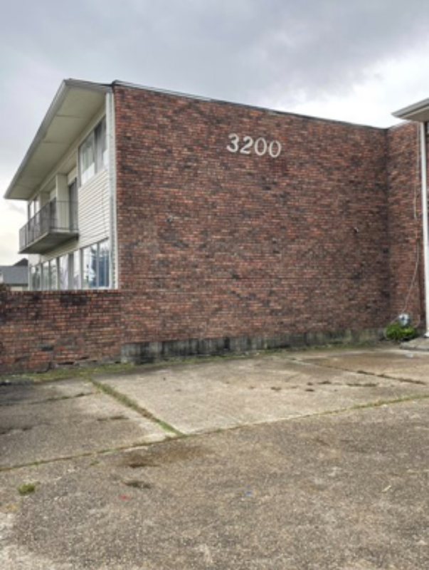 Metairie Apartment: 3200 Belmont PL