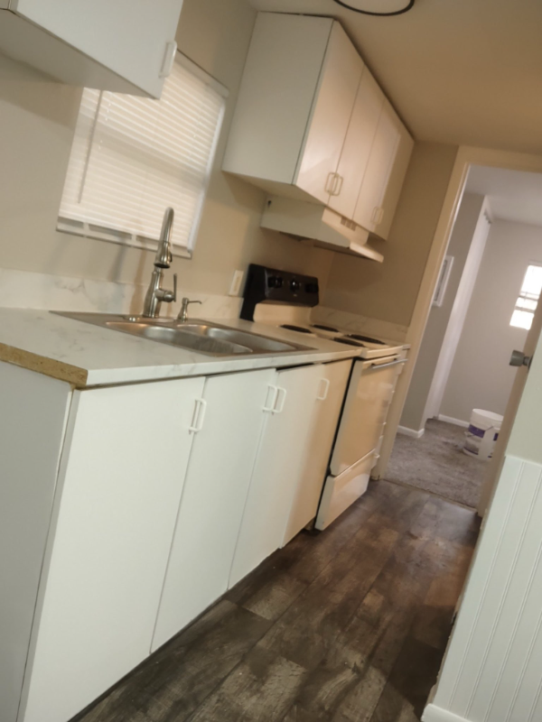 Lutz Other: 15101 N. 15th St.