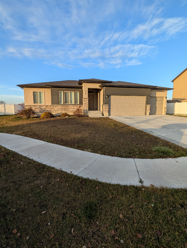 Payson House: 638 W 1870 S