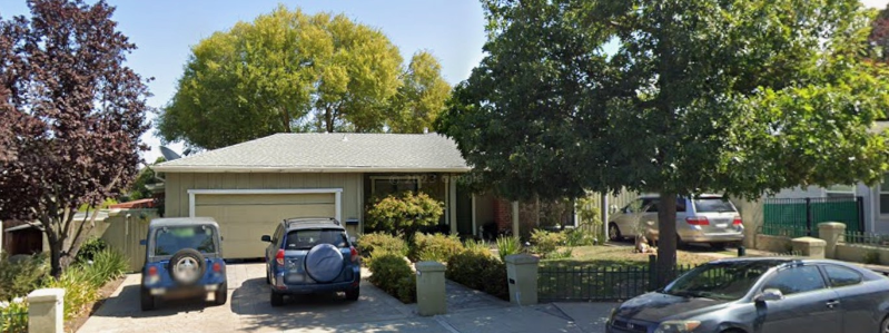 Redwood City House: 2245 Roosevelt Ave