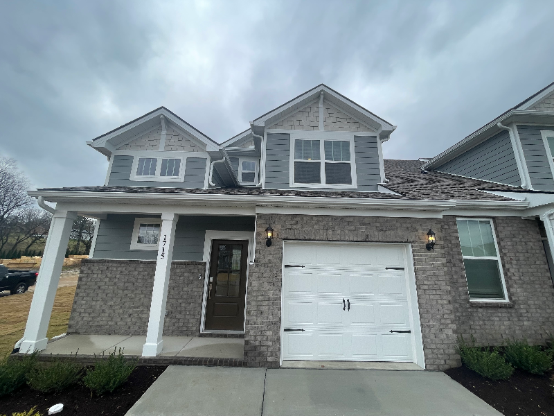 Columbia House: 1715 Manuka Lane