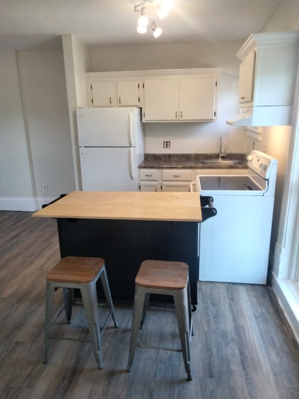 Minneapolis Multiplex: 17 27th St E