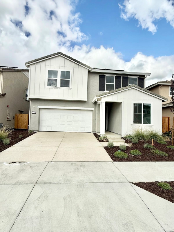 Lathrop House: 1089 Carson River Cout