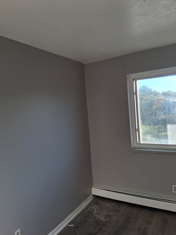 East Cleveland Apartment: 1885 Taylor Rd