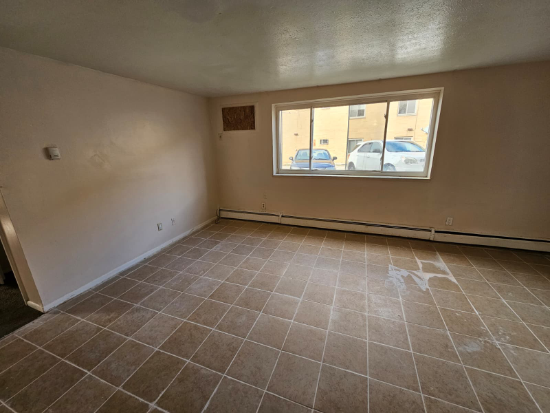 East Cleveland Apartment: 1885 Taylor Rd