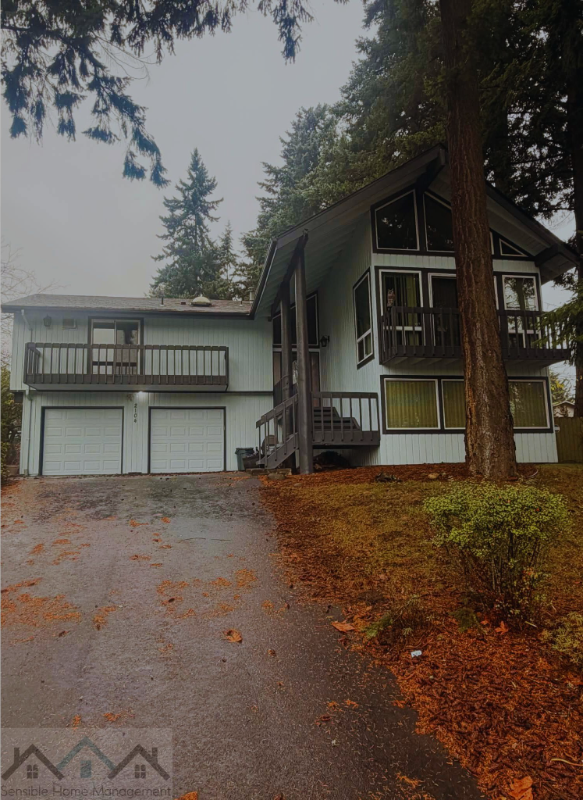 Federal Way House: 2104 s 304th St