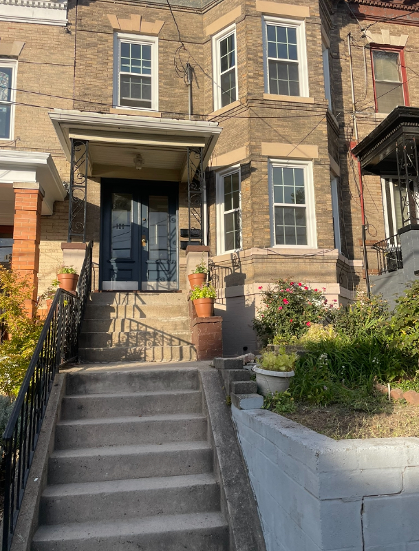 Jersey city Multiplex: 120 beach st