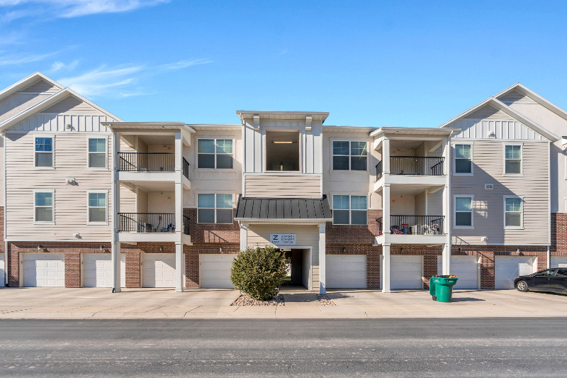 Lehi Condo: 1747 N Exchange Park Rd.
