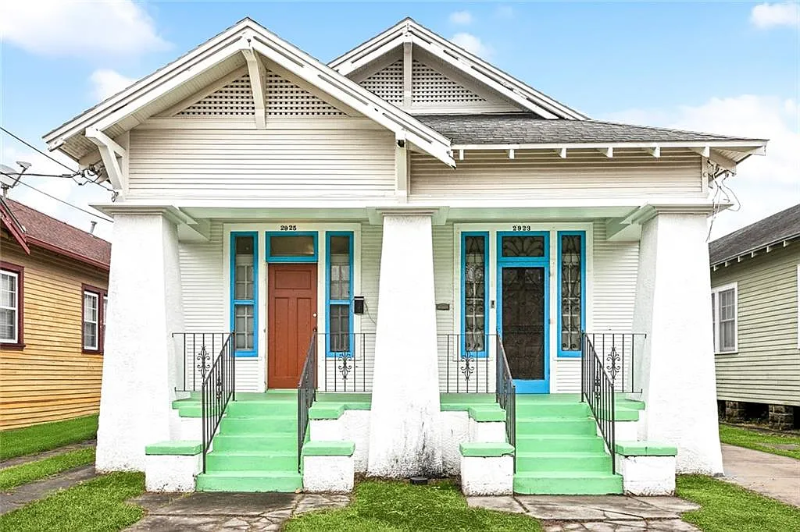 New Orleans House: 2925 Bruxelles St
