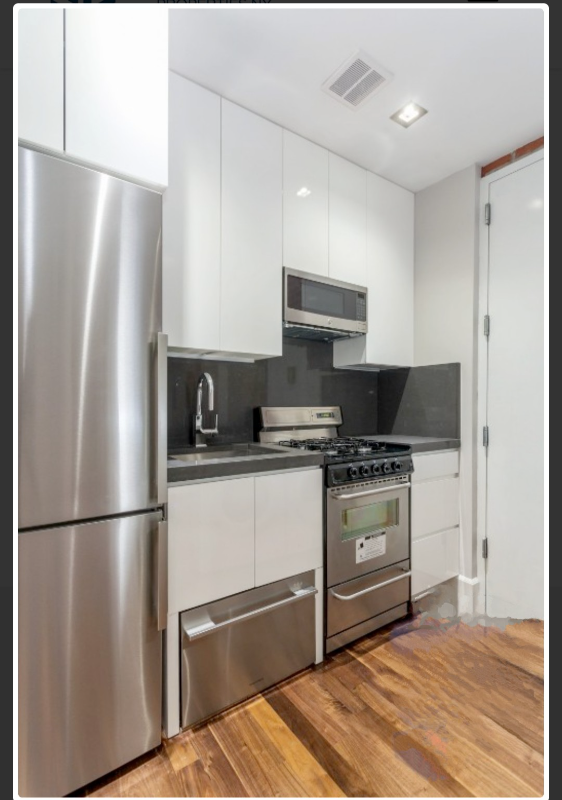 New York Apartment: E. 108th St, 2nd Ave