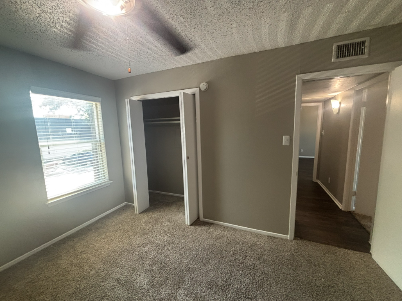 Bedford Apartment: 531 Bedford Road