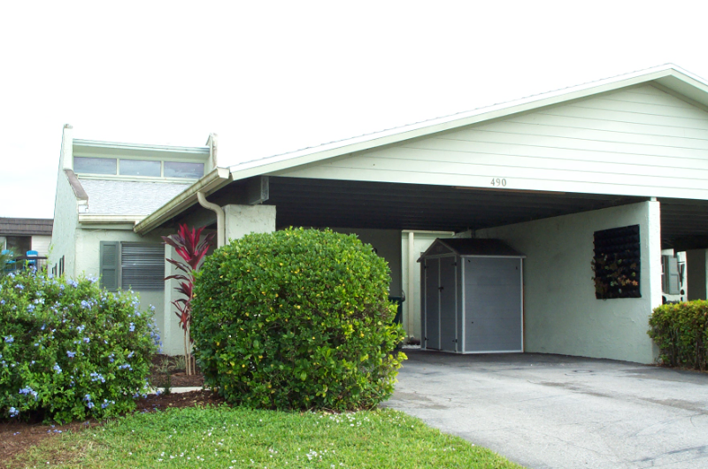 Naples Multiplex: 490 Charlemagne Blvd