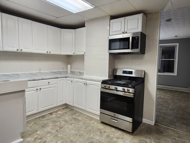 Lodi Multiplex: 32 Charles Street Unit # 2