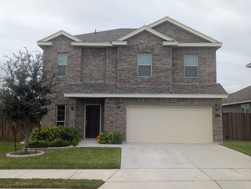McAllen House: 14223 Chalk Ridge Drive