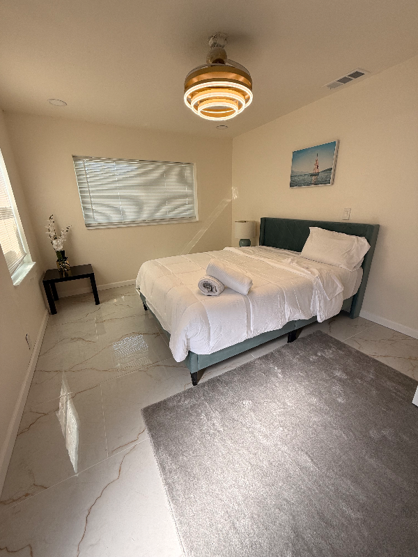 St. Petersburg House: 4381 shore acres blvd NE