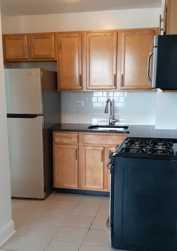 New York Apartment: W. 135th St, Broadway