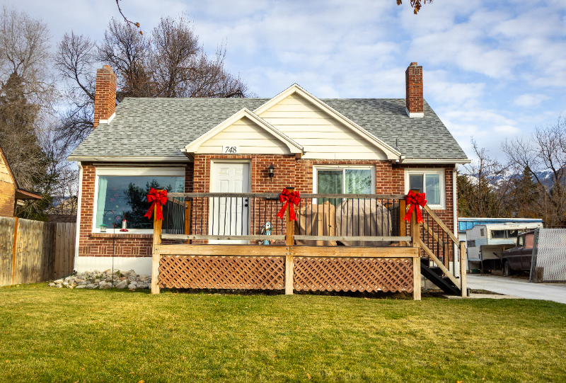 Logan House: 748 N 100 E