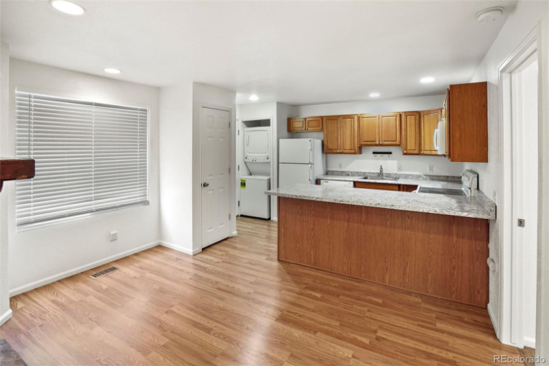 Littleton Condo: 5250 S. Huron Way