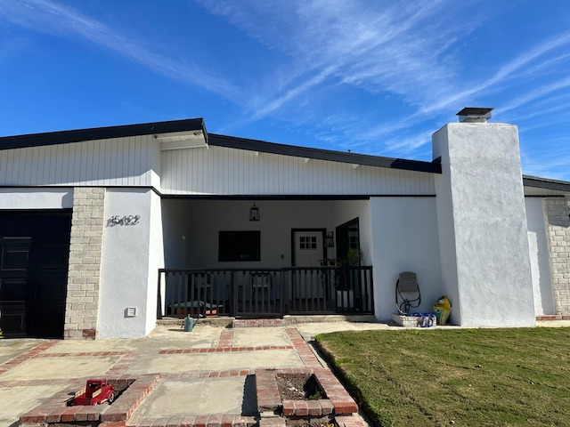 Huntington Beach House: 15422 Norwich Circle