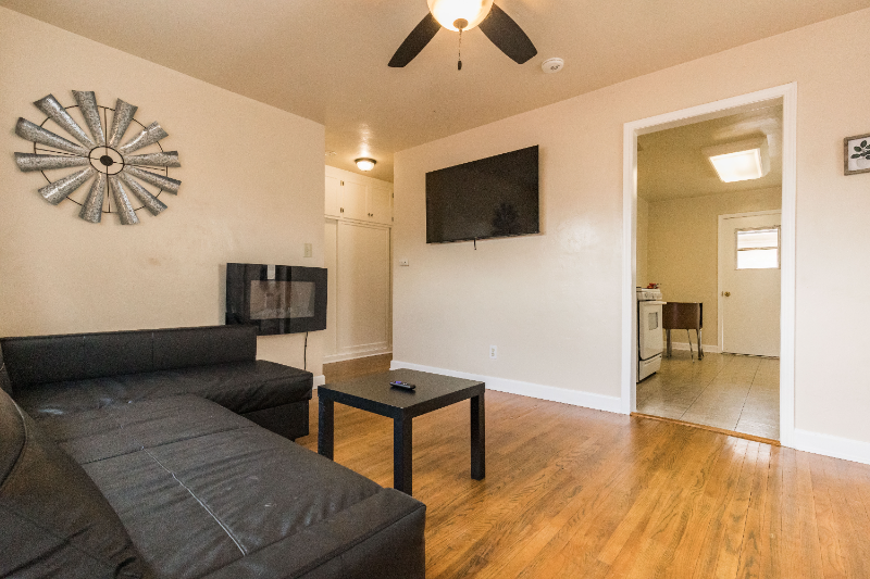 San Diego Condo: 4120 Gamma St