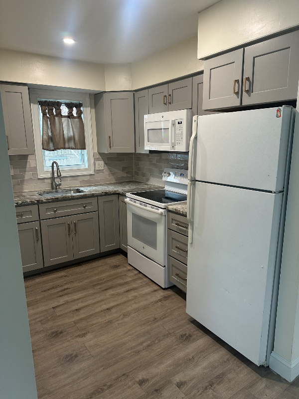 Glenolden Multiplex: 1031 Lawnton Terrace