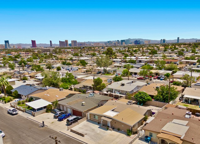 Las Vegas Multiplex: 5333 Longridge Ave