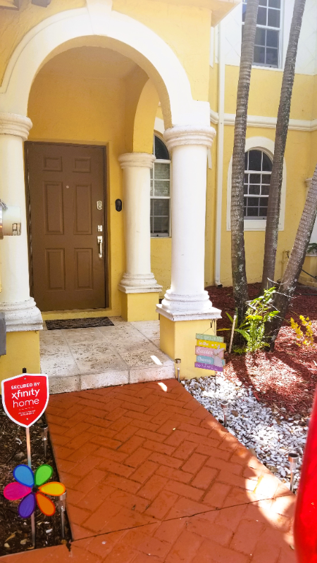 Miramar Townhome: 5109 SW 141 Ave.