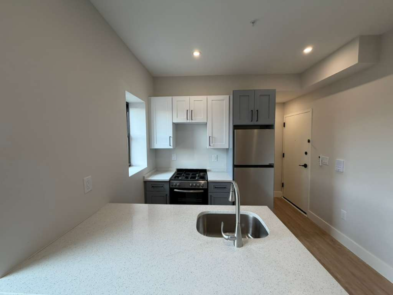 Jersey City Apartment: 269 Martin Luther King Dr