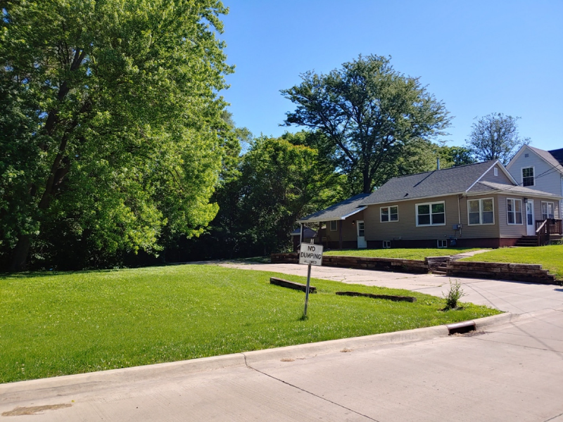 Rock Island House: 4425 16th Ave,