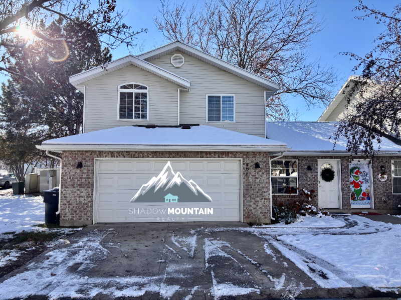 Logan Townhome: 408 Spring Ln