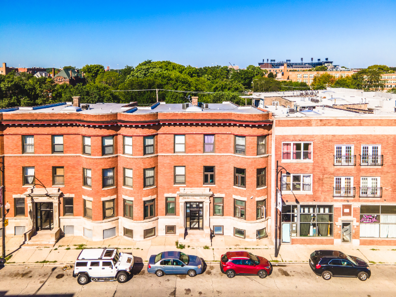 Chicago Apartment: 3714 S. Indiana Ave