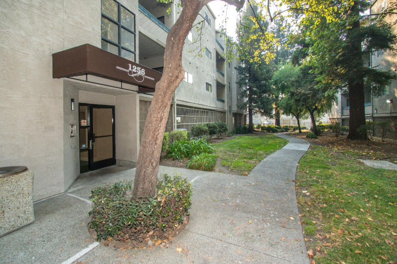 Hayward Condo: 1256 Stanhope Lane