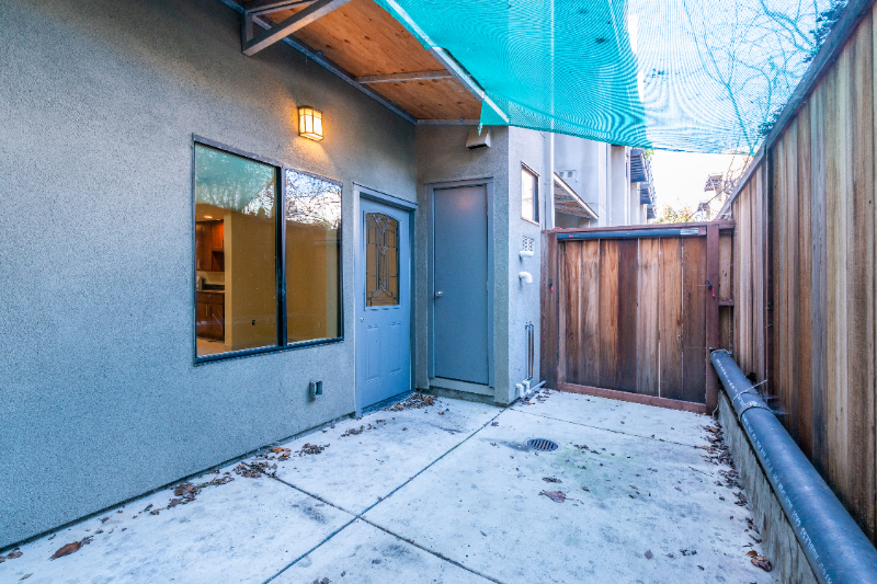Oakland Apartment: 1130 65th Street