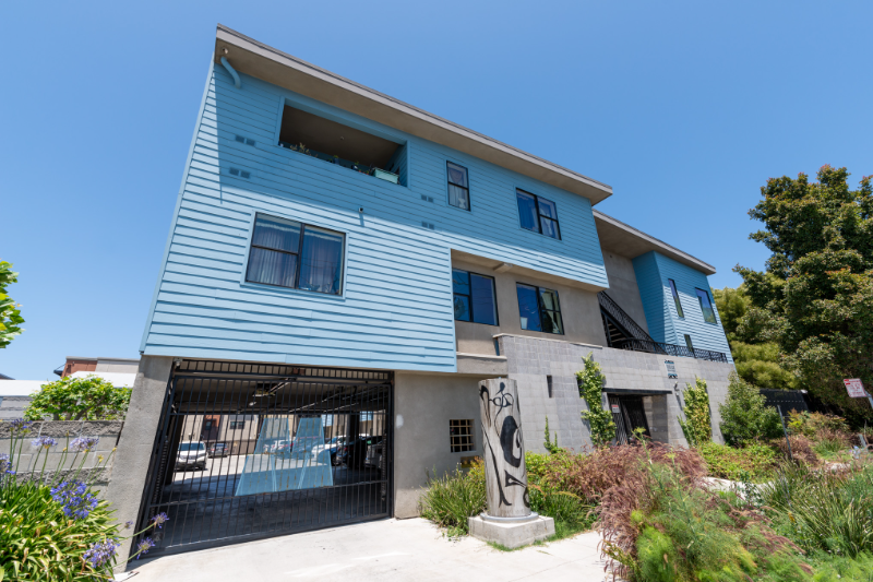 Oakland Apartment: 1130 65th Street