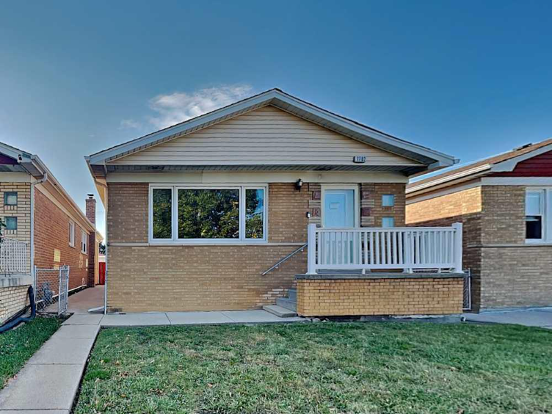 Burbank House: 7702 Long Ave