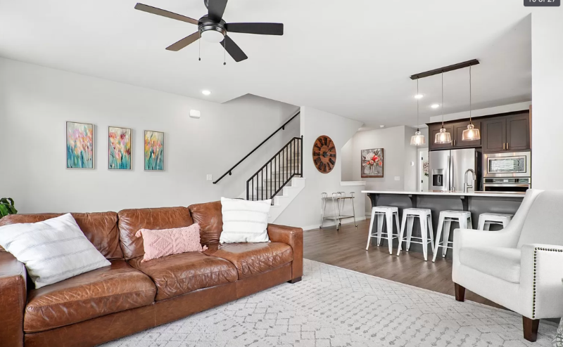 Broken Arrow Townhome: 121 S Cedar Ave