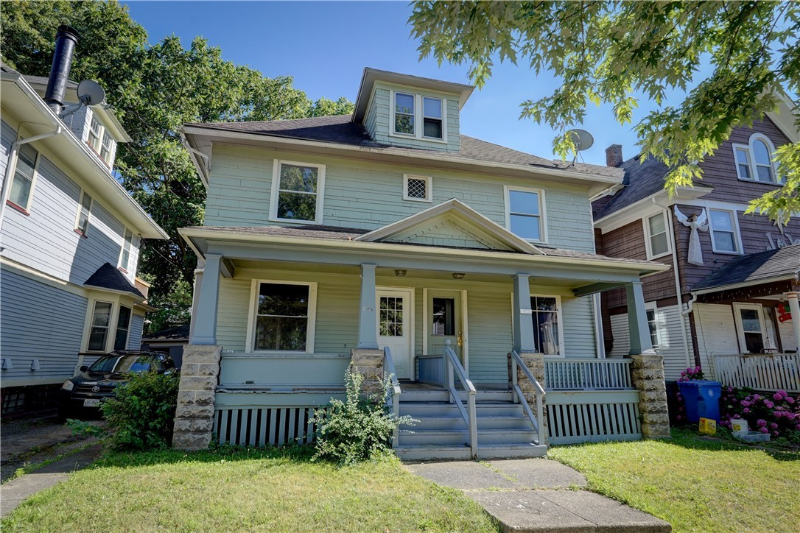 Rochester Multiplex: 223-225 Rosewood Ter