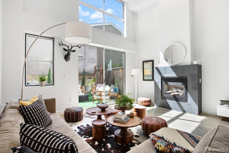San Francisco Townhome: 2412 Harrison St