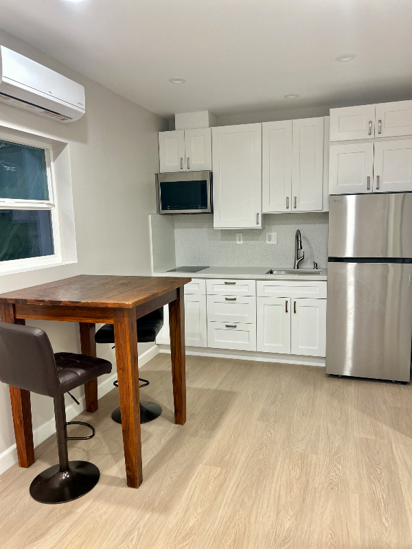 Carson House: 329 East 219th Street