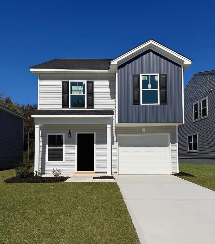 Camden House: 2038 Rexford Ct