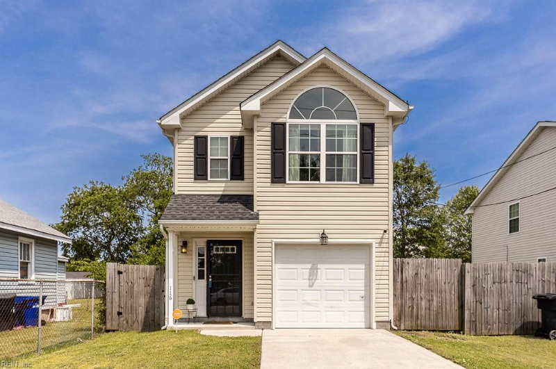 Portsmouth House: 116 Truxton Ave