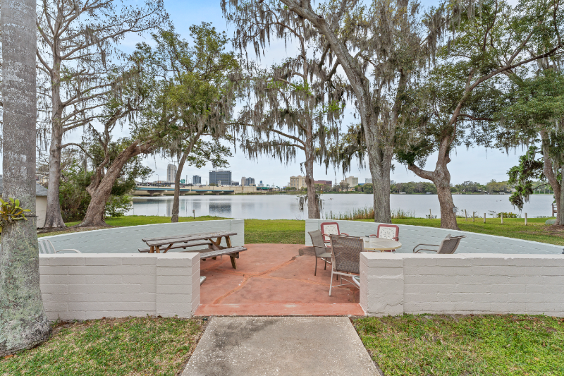 Orlando Multiplex: 306 Lakeview St