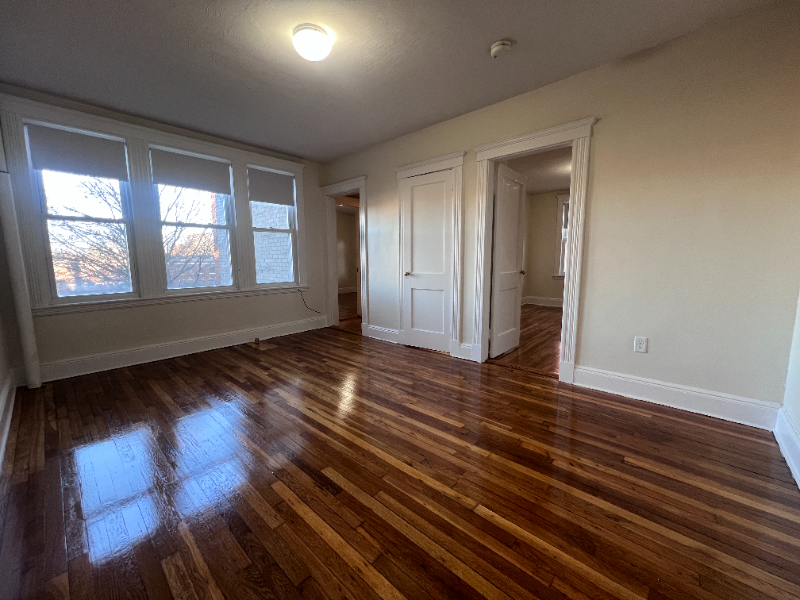 Brighton Condo: 1626 Commonwealth Ave