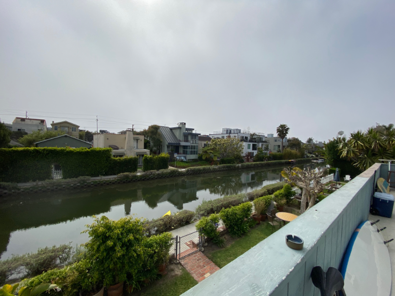 Venice Apartment: 2614 1/2 Grand Canal