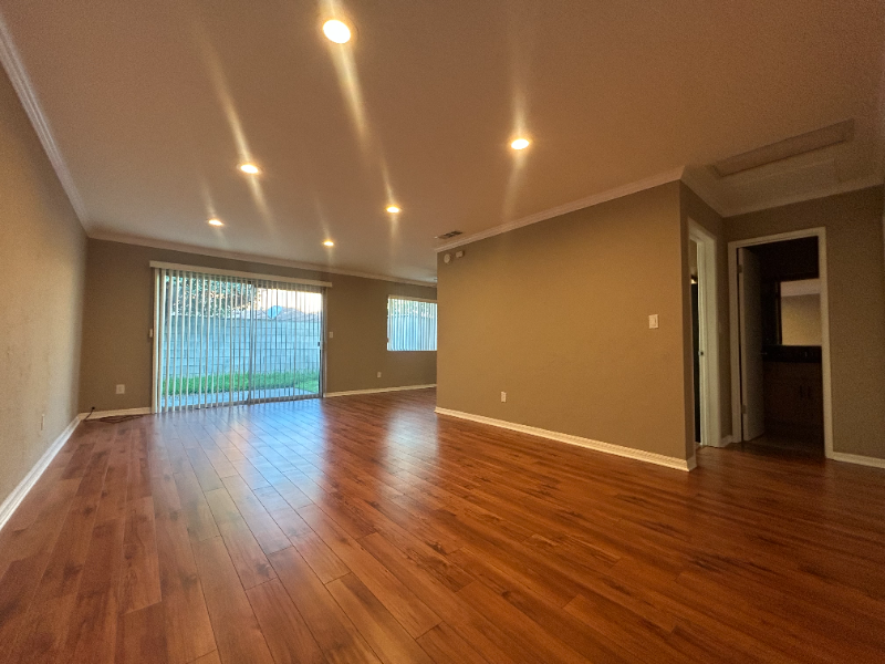 La Verne Apartment: 832 Bonita Ave